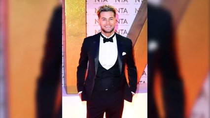 Chris Hughes reveals he’s happy without abs