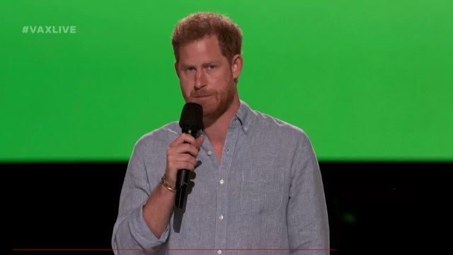 Prince Charles to leave Harry in the cold if he attacks the Queen again