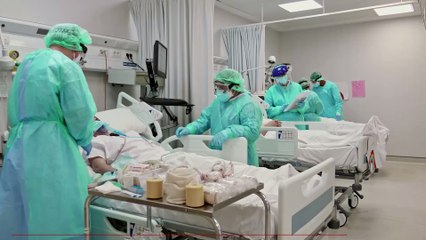 Cocktail drug found to reduce risk of death for severe COVID patients