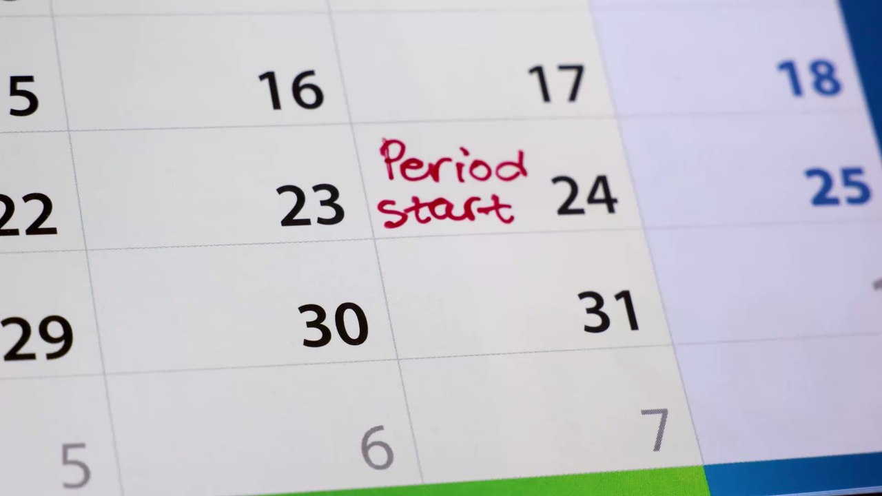 4 tips to help you manage your PMS cravings