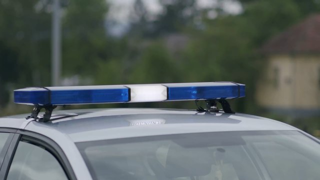 Gabby Petito: Conditions improve in search of fugitive fiancé