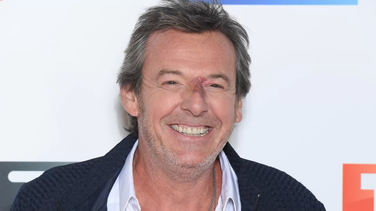 Jean-Luc Reichmann : sa dernière photo en maillot en bain dérange les internautes, voici pourquoi