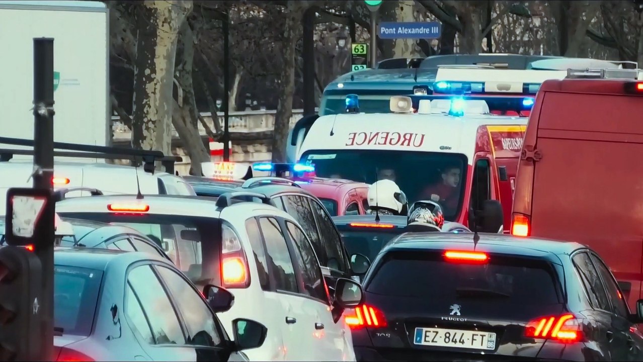 NOTRE DAME BRÛLE Film Bande-Annonce