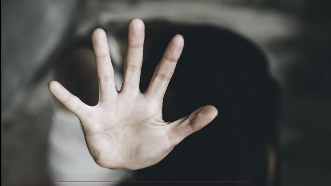 Violences conjugales : Qu’est-ce que la « plainte chez autrui » pour les victimes testée par le gouvernement ?