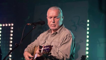 Bernard Lavilliers : qui sont ses enfants Guillaume, Anne-Laure, Virginie et Salomé ?