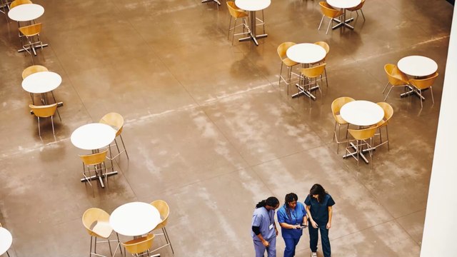 Une caméra retrouvée dans les toilettes d'un grand hôpital français, le voyeur arrêté