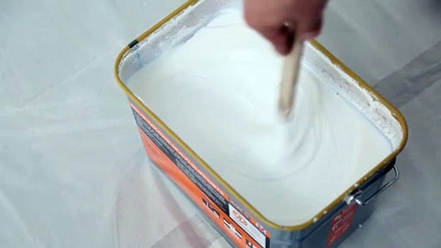 Les Tutos Maison & Travaux - Comment peindre un plafond ?