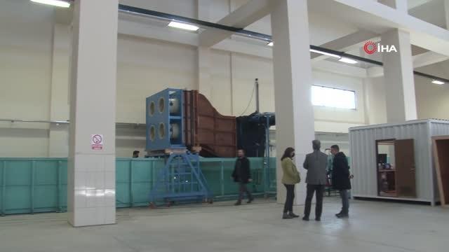 Türkiye'nin ilk yüzer rüzgar santrali modellemesi İzmir'de