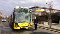 Başakşehir'de 2 İETT otobüsü kafa kafaya çarpıştı: 6 yaralı