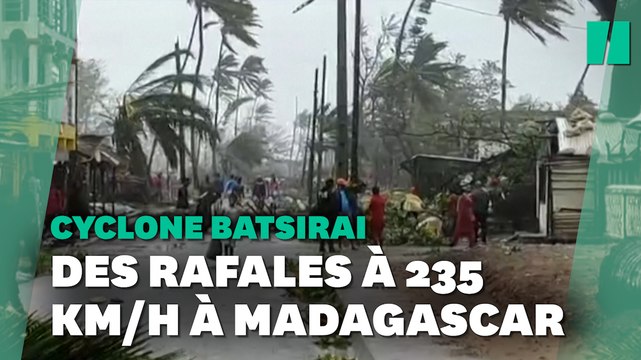 Cyclone Batsirai: les images des dégâts à Madagascar