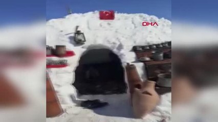 ÇORUM'DA KARDAN İGLO YAPTI