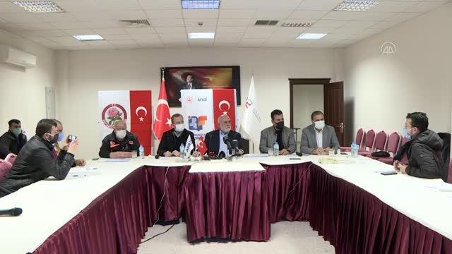 TBMM Başkanvekili Bilgiç: Tamamen kirli siyaset ve şov amaçlı yapılan açıklamaları görüyoruz