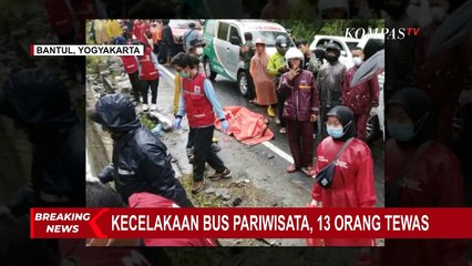 Скачать видео: Bus Pariwisata Tabrak Tebing di Imogiri, Kepala SAR Yogyakarta: Rombongan Bus dari Solo