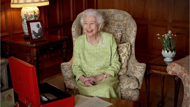 Voici - 70 ans de règne de la reine Elizabeth II : comment est mort son père, le roi George VI