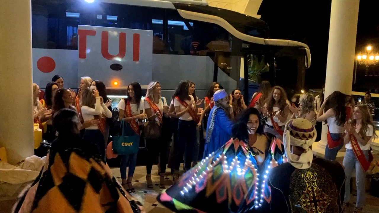 Les 30 finalistes de Miss Belgique sont arrivée...