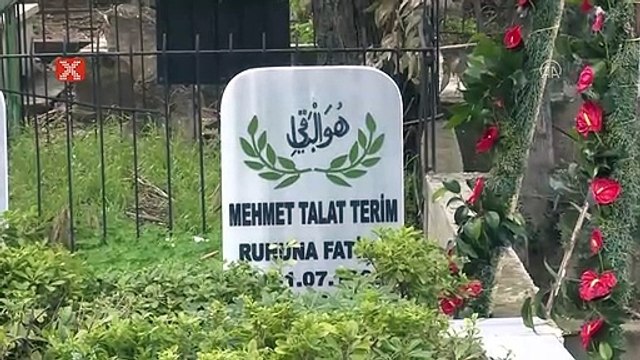 Fatih Terim, babasının mezarını ziyaret etti