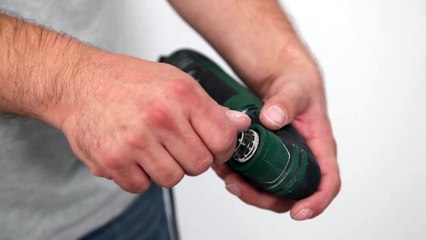 Les Tutos Maison & Travaux - Comment rénover un joint carrelage ?