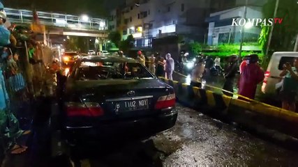5 Fakta Sedan Terbakar di Senen, 2 Penumpang Tewas!