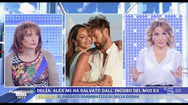 Pomeriggio 5, Barbara d'Urso fa una confessione choc su Delia Duran Ha detto che l’ex l’ha picchia