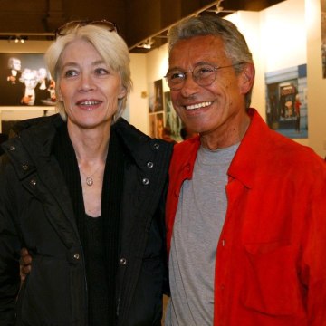VOICI SOCIAL : Elle ne va pas bien : Jean-Marie Périer donne des nouvelles inquiétantes de Françoise Hardy, atteinte d'un cancer (1)