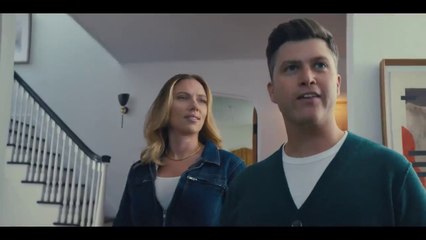 Scarlett Johansson et Colin Jost se moquent de leur vie de couple pour le Super Bowl