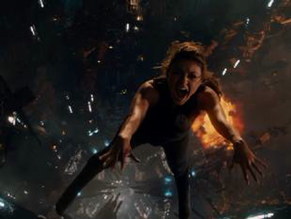 Jupiter Ascending 3D - Trailer 2