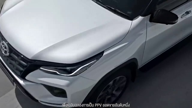 TOYOTA FORTUNER COMMANDER - GR Sport