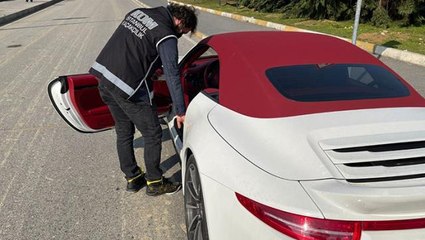 Piyasa değerleri dudak uçuklattı! İstanbul emniyetinden "lüks otomobil" kaçakçılarına operasyon
