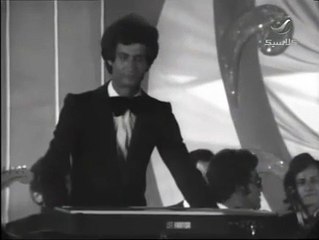 عبد الحليم حافظ .. قارئة