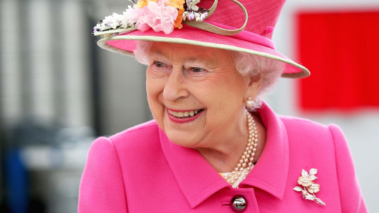 Doch nicht William: Queen Elisabeth II. nennt Nachfolger