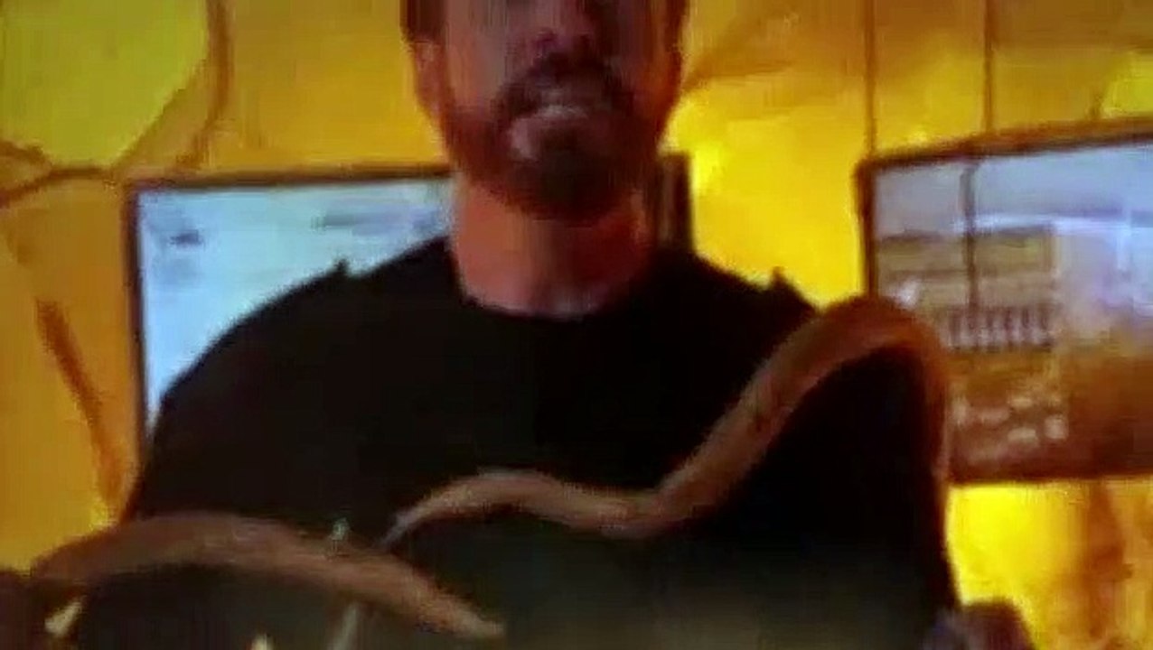 MECHX4 Season 2 Episode 3 Versus The Outbreak video Dailymotion