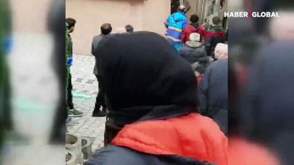 Son dakika! Üsküdar'da bir binada patlama