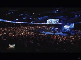 Dante Gebel y su religión sin demanda