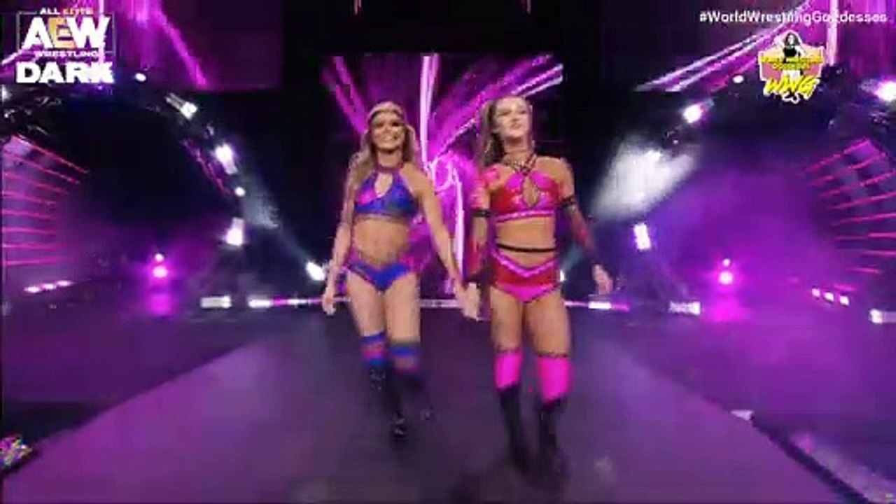 The Renegade Twins (Charlette Renegade & Robyn Renegade) vs. TayJay (Anna Jay & Tay Conti) | Highlights