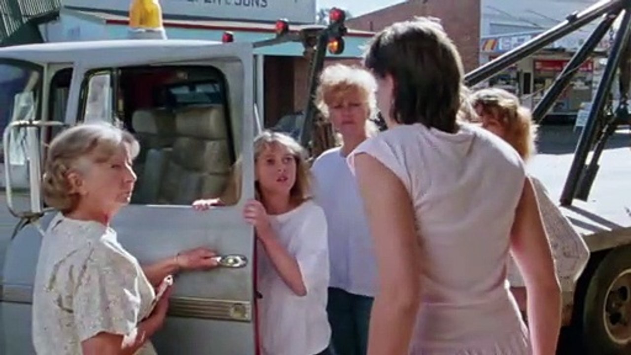 Shame Movie (1988) - Deborra-Lee Furness, Simone Buchanan, Tony Barry