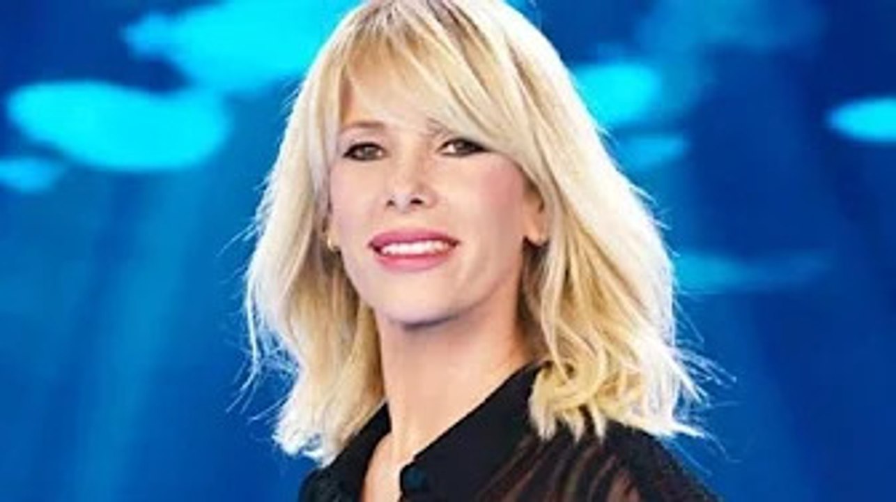 Alessia Marcuzzi pronta per un talk show in futuro Costanzo non ha dubbi Sarebbe perfetta” Mauriz065