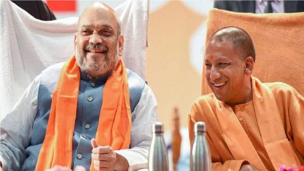Yogi launches scathing attack on Akhilesh Yadav