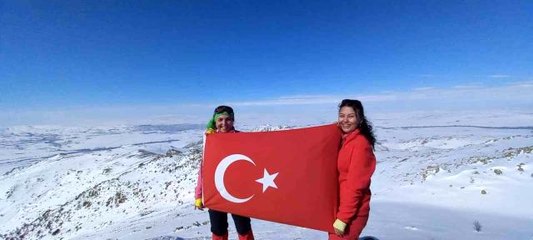 'Anadolu Parsı' unvanını almak için Baranlı Dağına tırmandı... Dağcı Melek Aydın: "Türkiye'nin tek kadın dağcısıyım"