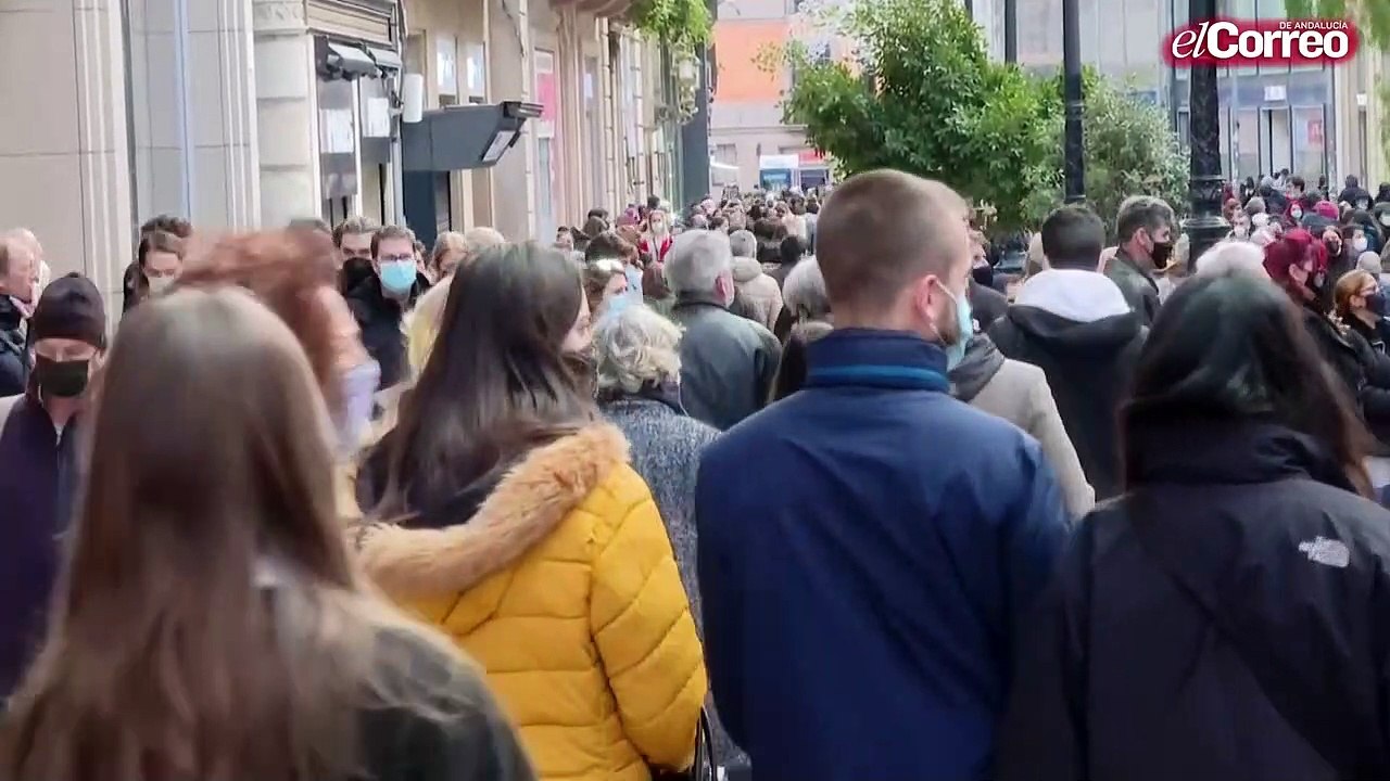El Ministerio de Sanidad y las comunidades autónomas han acordado la retirada de la mascarilla al aire libre
