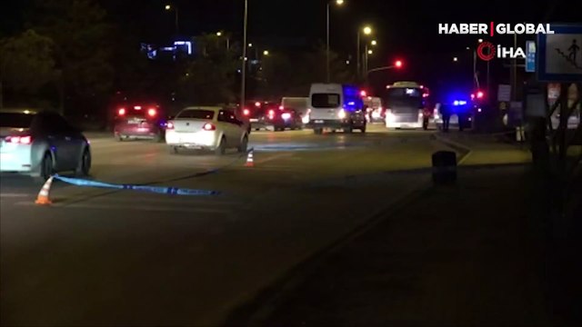 Karabük'te İl Emniyet Müdürlüğü yakınlarında bulunan şüpheli valiz ekipleri alarma geçirdi