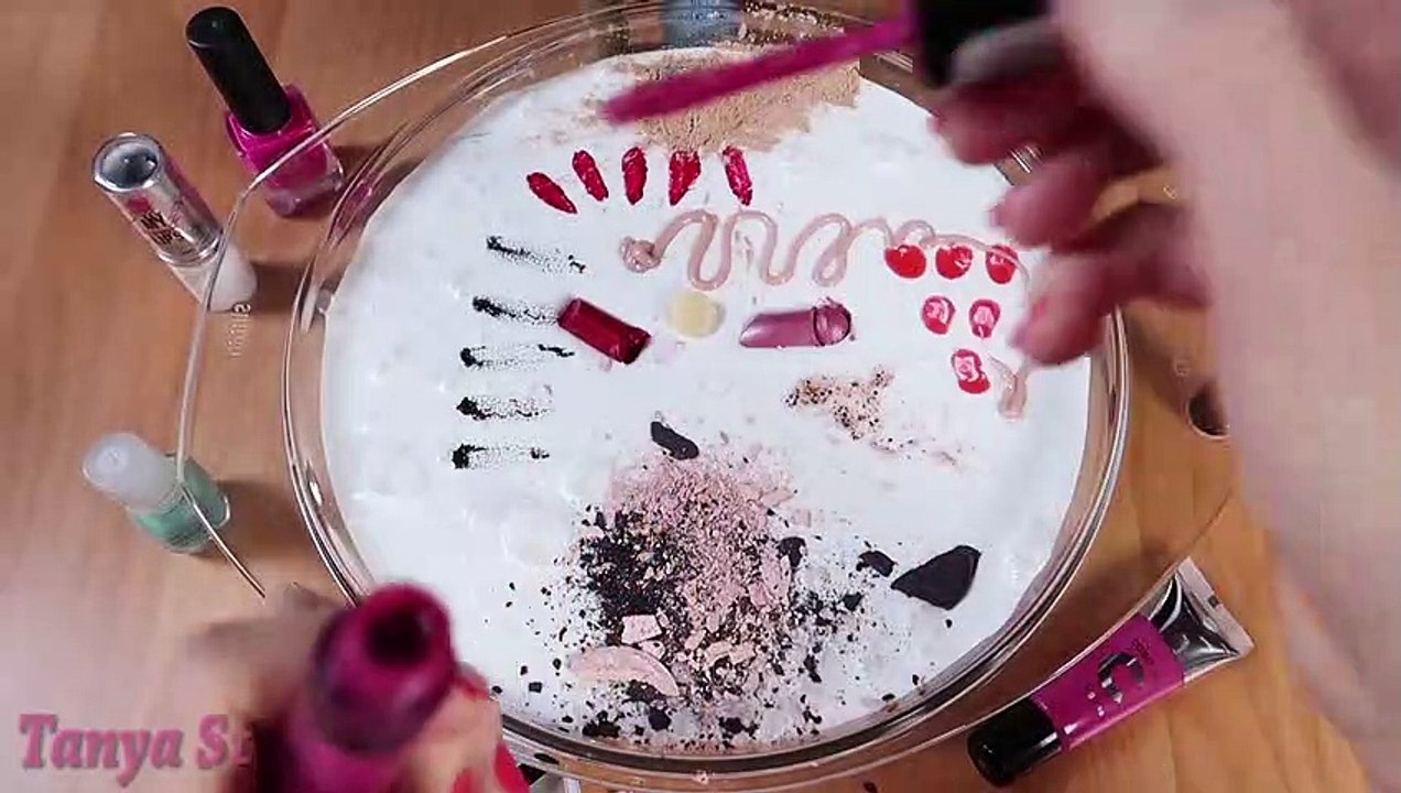 Mixing Makeup Into Glossy Slime ! SLIME SMOOTHIE ! SATISFYING SLIME VIDEO ! #11