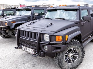 سيارة هامر: بدأت من ثكنات الجيش وانتهت بسبب أزمة البنزين