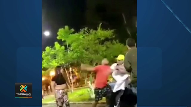 tn7-Pleito-en-el-Parque-de-Turrialba-dejó-varias-personas-heridas-070222
