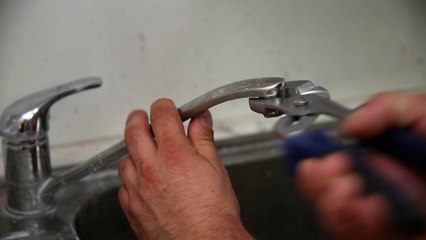 Les Tutos Maison & Travaux - Comment augmenter la pression de l'eau dans vos robinets ?