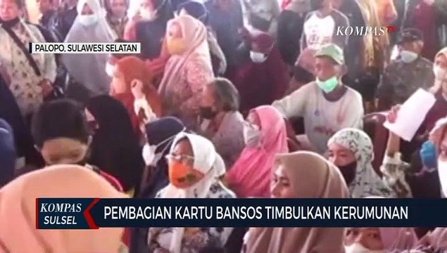 Pembagian Kartu Bansos Timbulkan Kerumunan