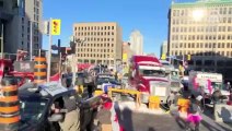 Kanada'daki aşı karşıtı kamyoncuların eylemi diğer şehirlere de yayıldı