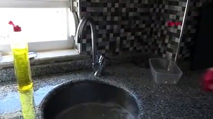 Kahvaltı yapıp, banyo ve mutfaktaki musluk bataryalarını çalan şüpheli: "Hakkını helal et abilerin gülü"
