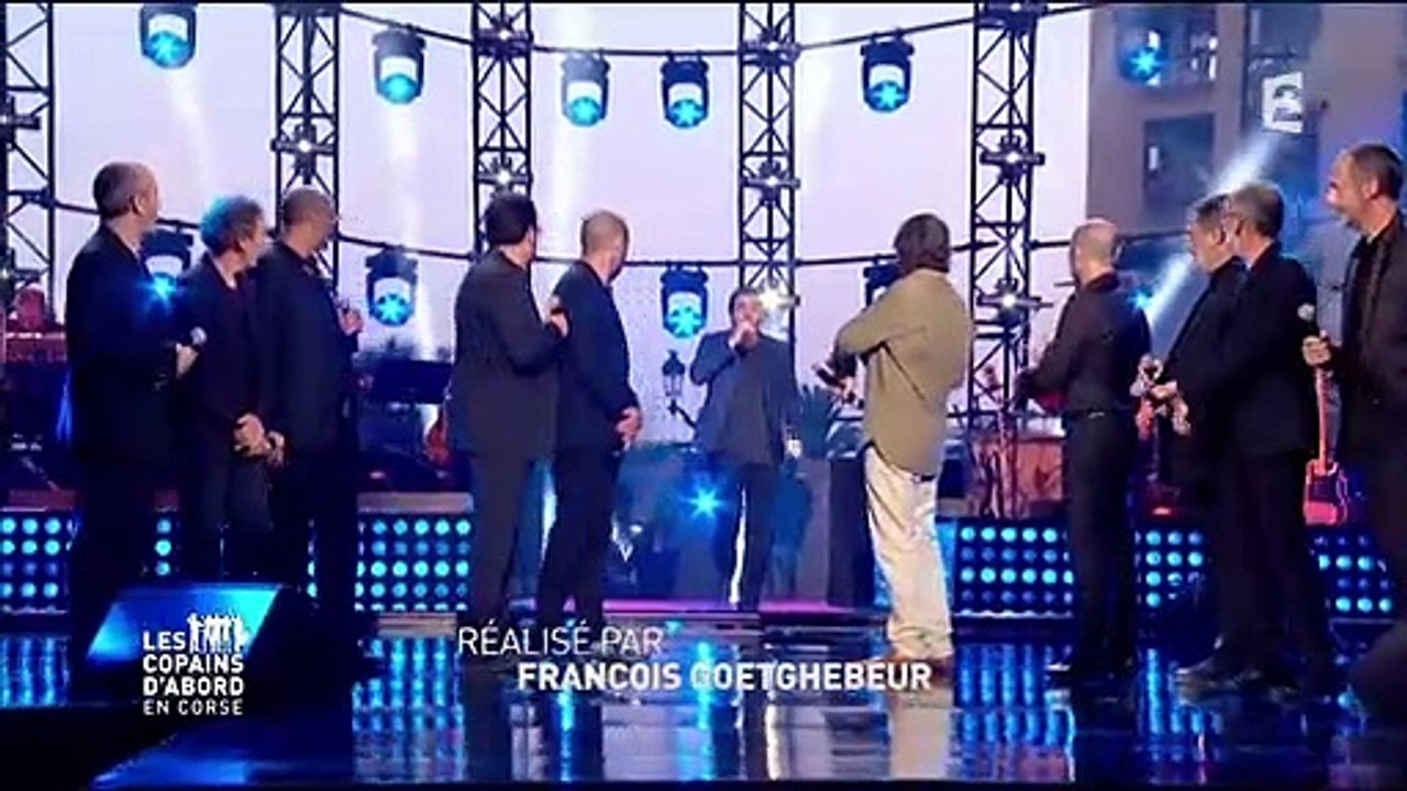 Patrick Fiori chante "Corsica" en live sur France 2