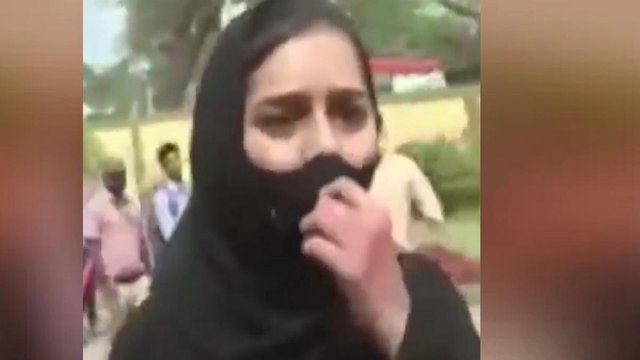 Girl shouts Allah Hu Akbar in response to Jai Shri Ram