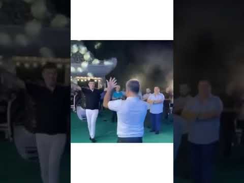 Bu Şəhərdə - Rafael və Coşqun Toyda rəqs ️